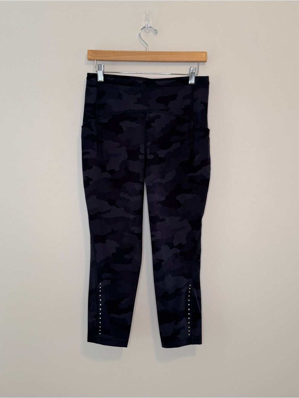 Lululemon Swift Speed High Rise Crop 23" Heritage 365 Camo Deep Coal Multi Sz 8